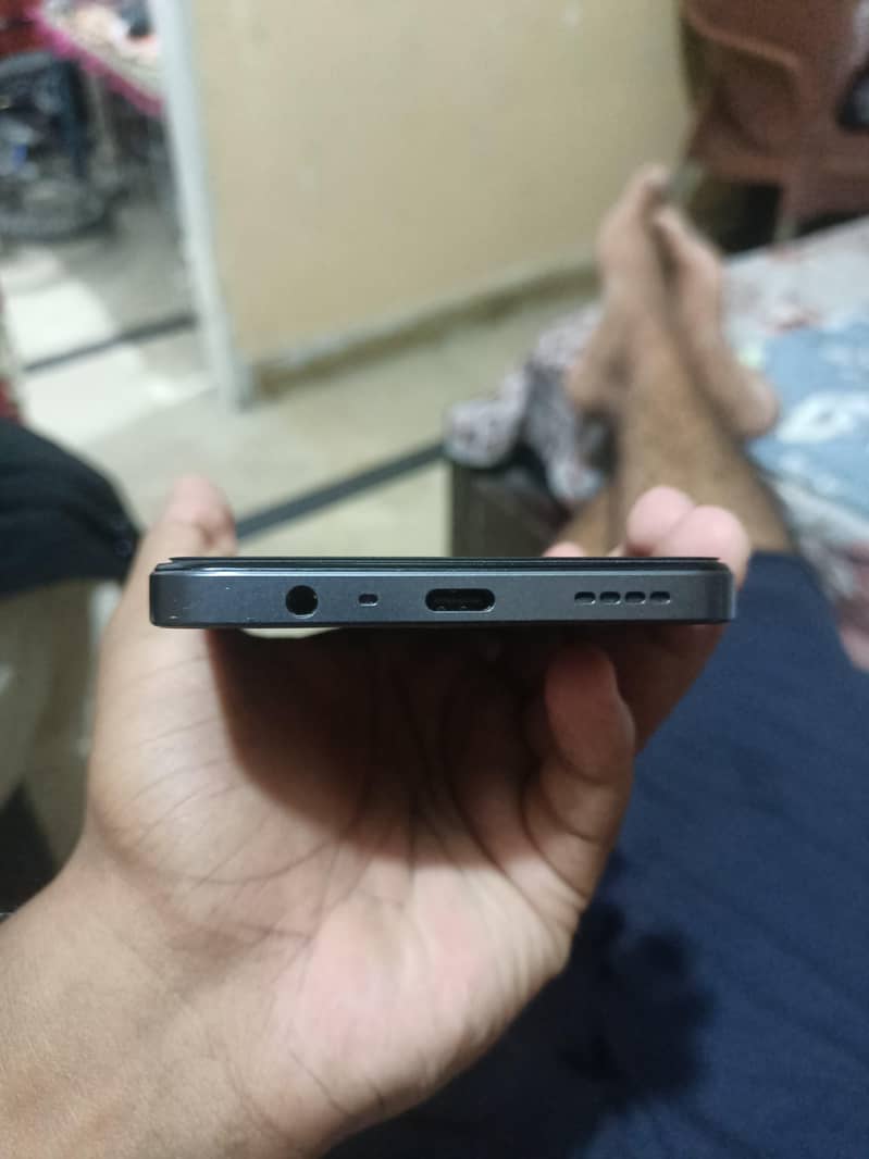 Realme Note 60x 6