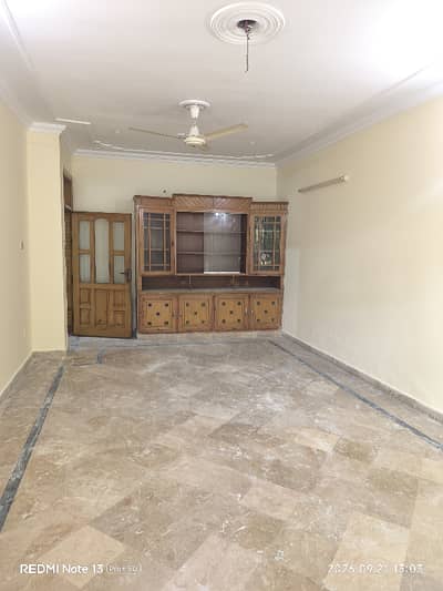 3 bedrooms & 3 bathrooms DD TV lounge kitchen