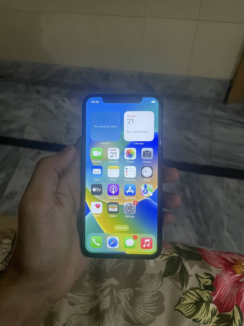 Apple iPhone X 6