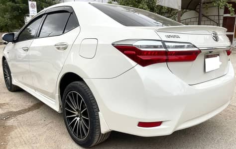 Toyota Corolla GLI 2018 manual