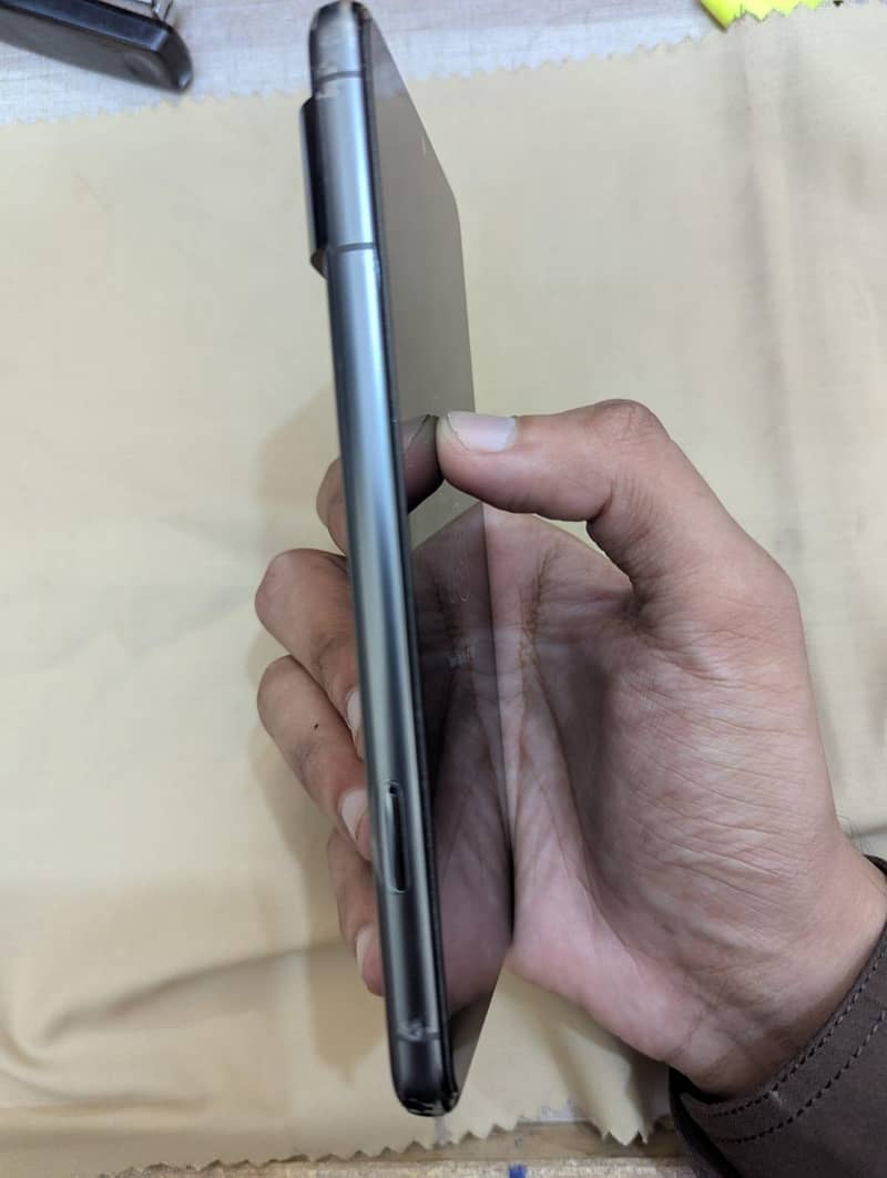 Google Pixel 8 Pro 1