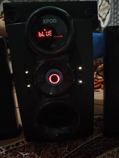 speakers