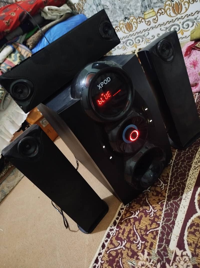 speakers 1