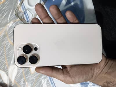 Apple iPhone 16 Pro Max