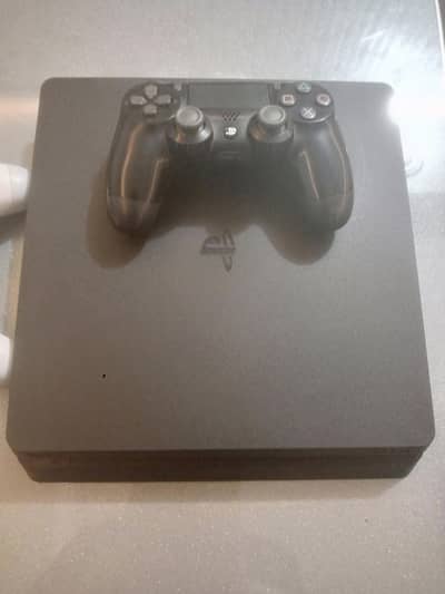 PS4 Slim 1tb Jailbreak (2 controllers)