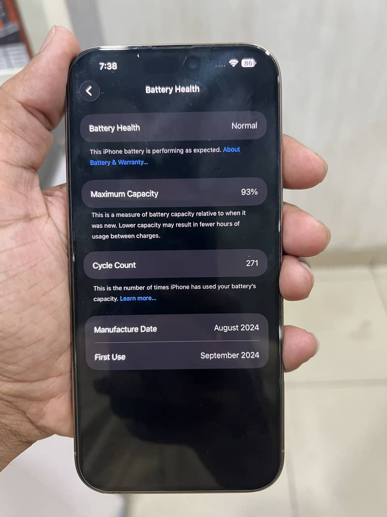 Apple iPhone 16 Pro Max 3