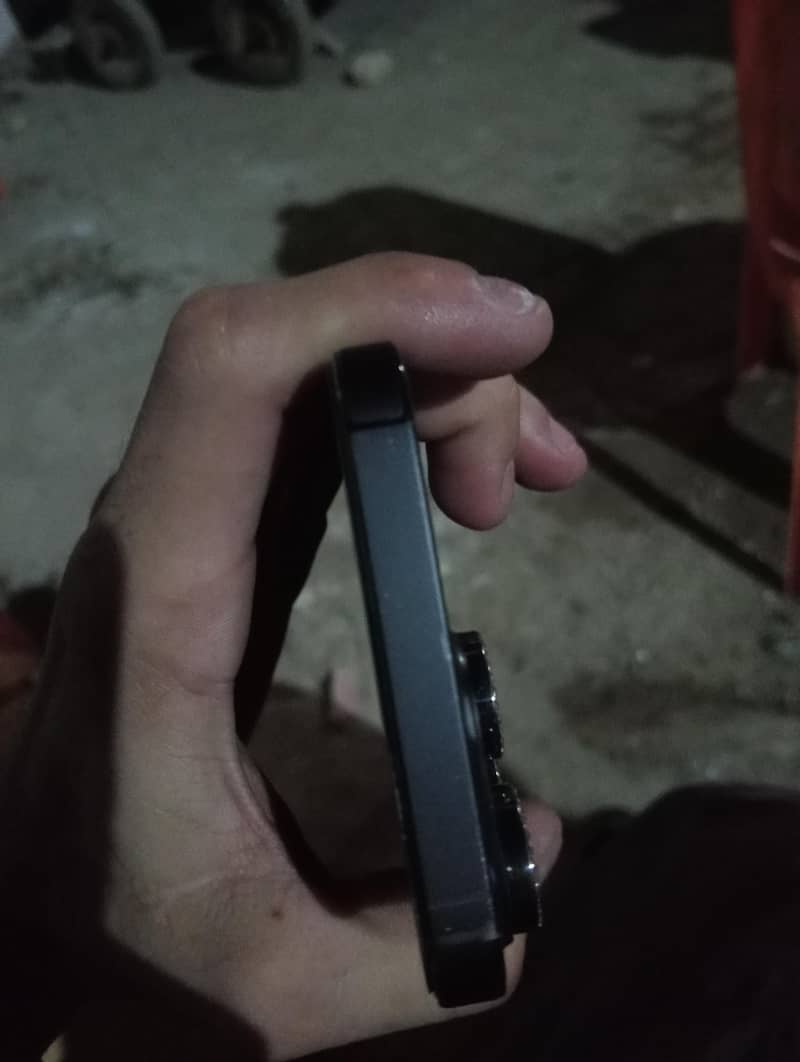 Apple iPhone 14 Pro Max 4