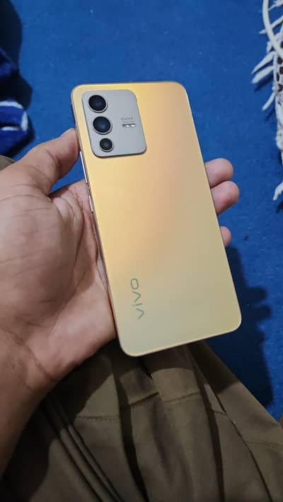 Vivo v23 5G 12+8 256