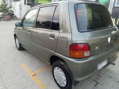 Daihatsu Cuore 2003