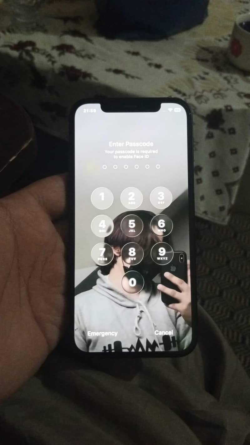 Apple iPhone 12 0