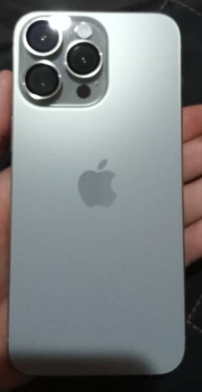 Apple iPhone 15 Pro Max