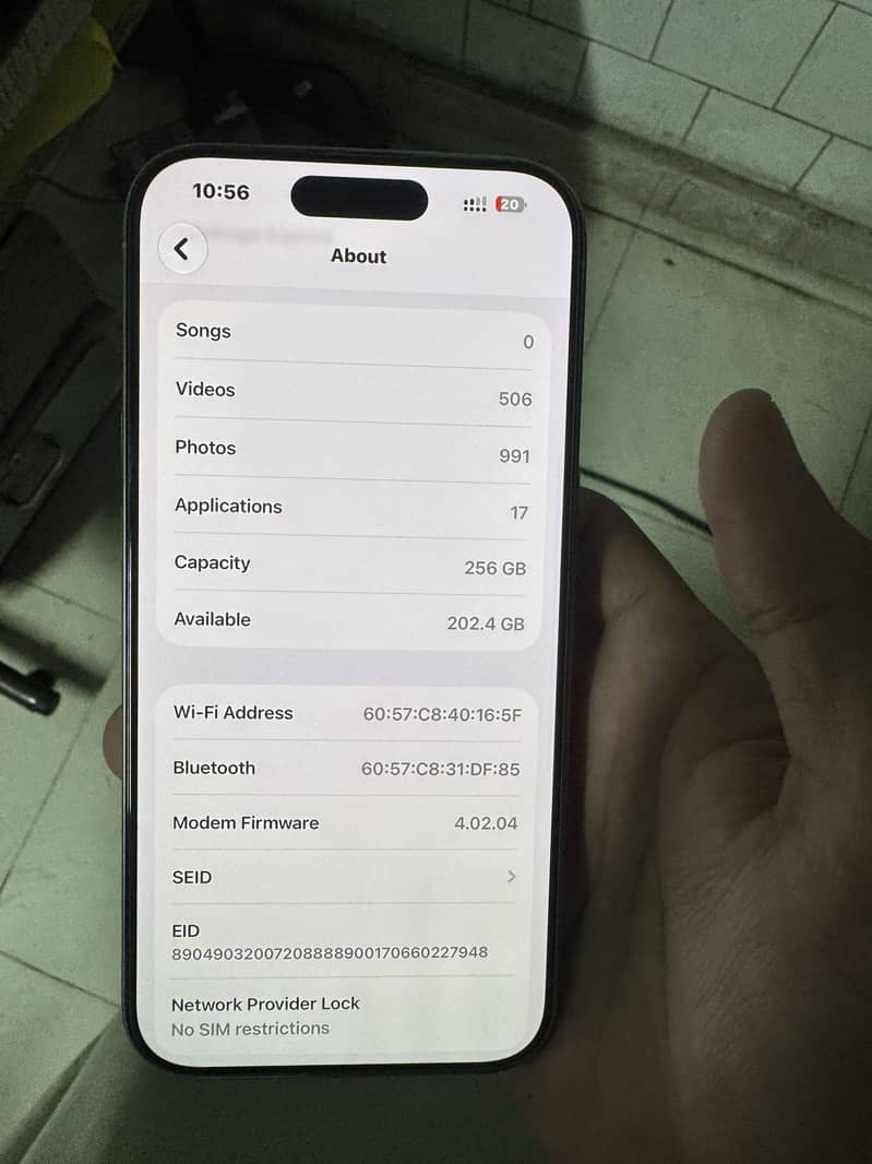 Apple iPhone 15 Pro 6