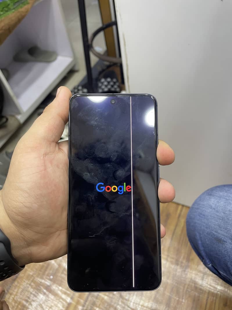 Google Pixel 8 5