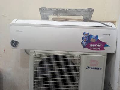 Dawlance inverter condition neat and clean