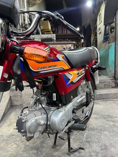 Honda CD 70 2025