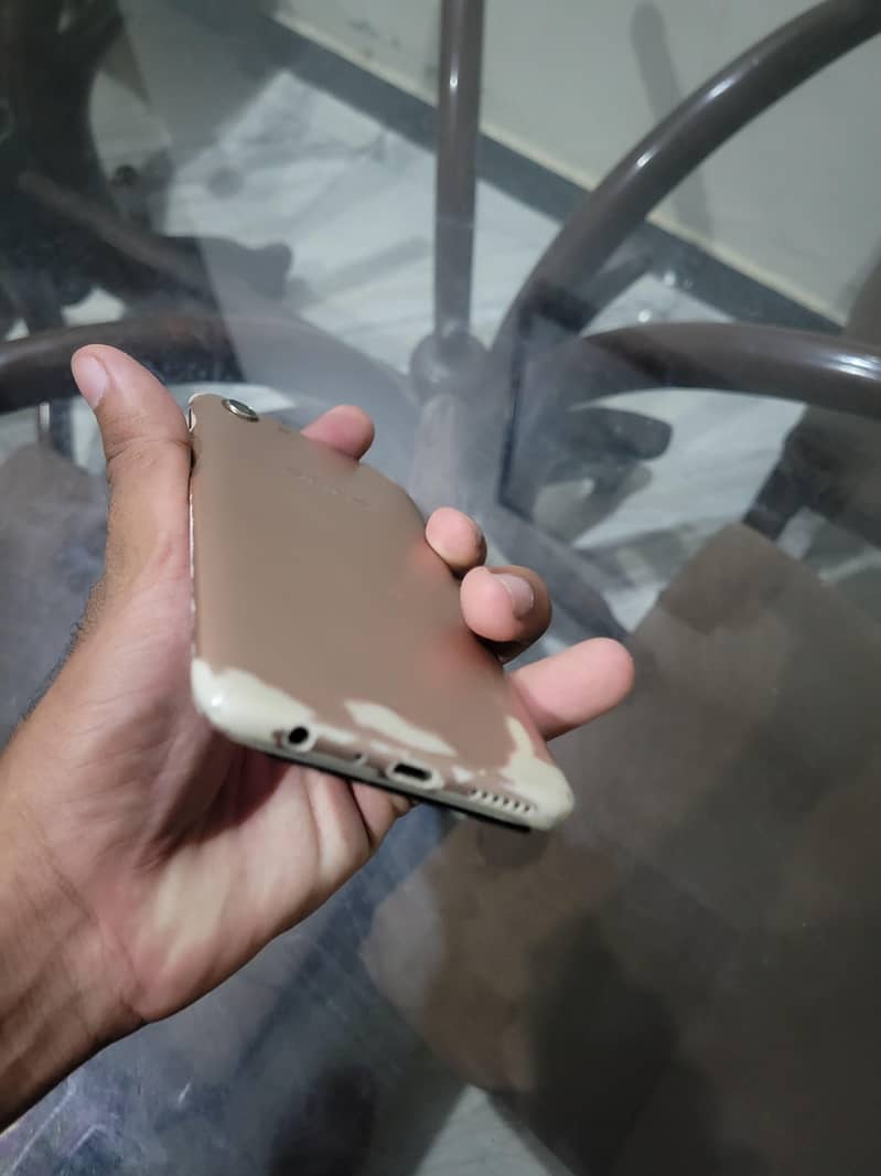 OPPO A83 3