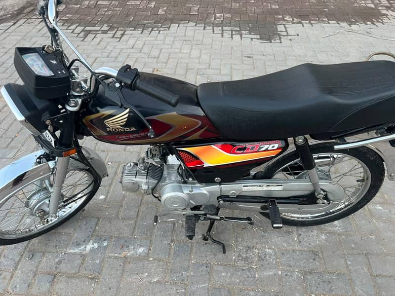 CD 70 (26 model ) 1