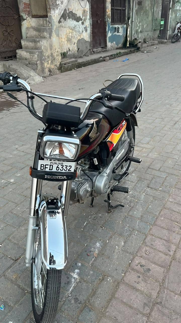 CD 70 (26 model ) 3