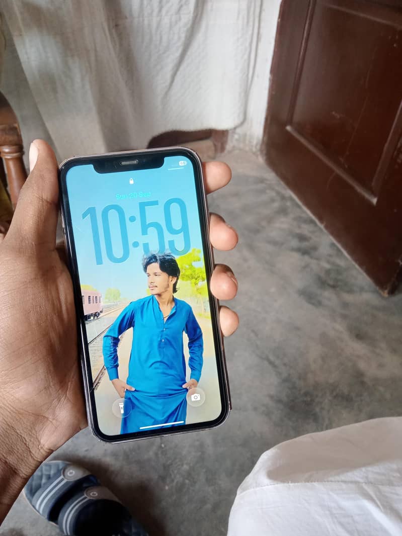 Apple iPhone 11 2