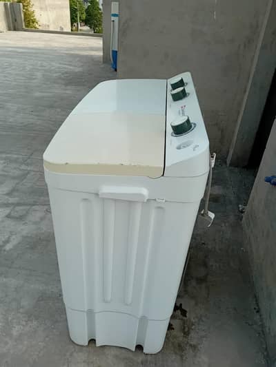 Dawlance DW6550 W