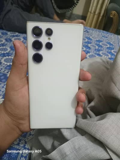 Samsung Mobile S22 Ultra