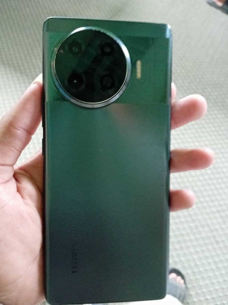 Tecno Spark 20 Pro Plus 1