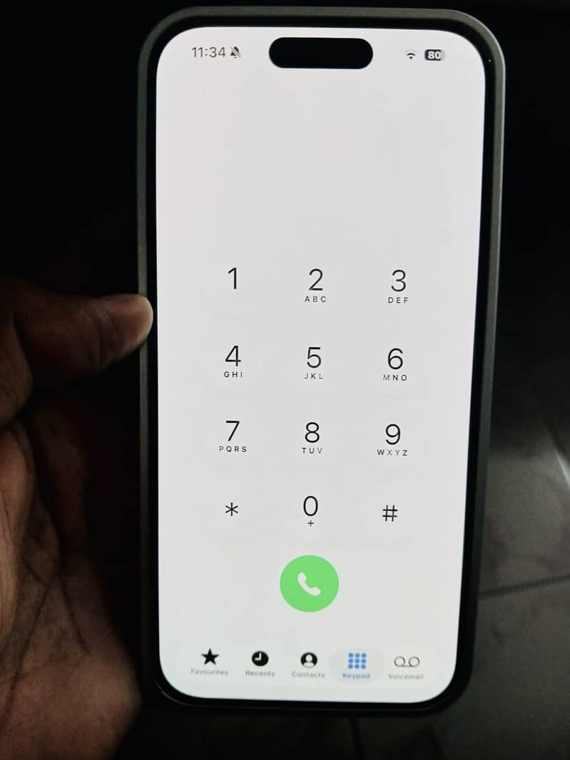 Apple iPhone 15 Pro 2