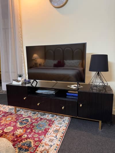 TV Console
