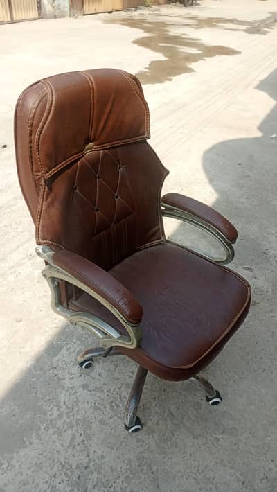 exactiv chair usable condition 90%