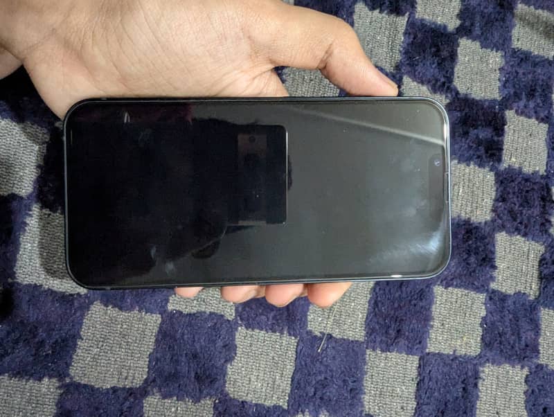 Apple iPhone 13 6