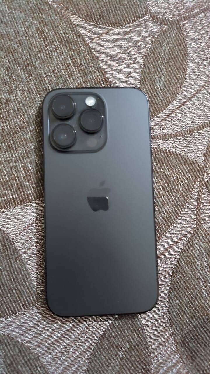 Apple iPhone 14 Pro 0