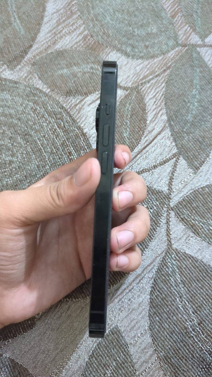 Apple iPhone 14 Pro 3
