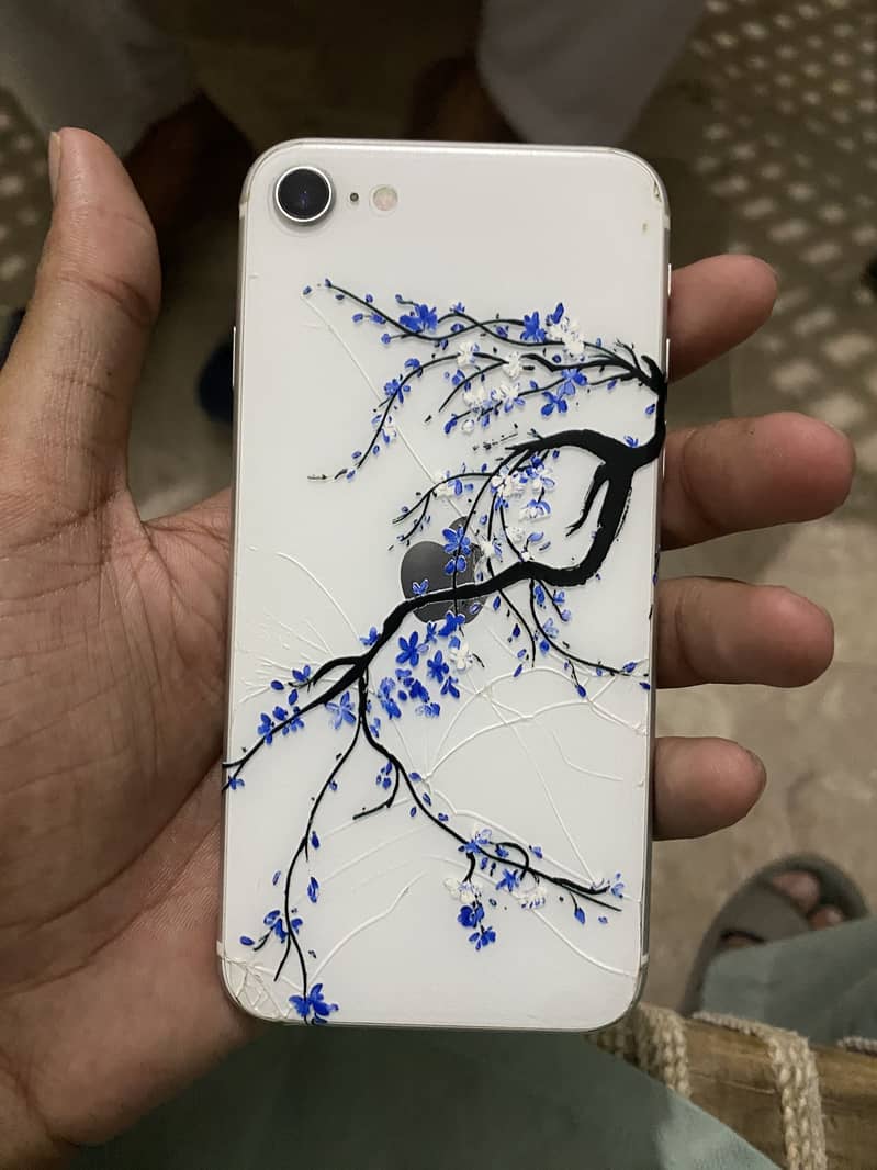 Apple iPhone SE 0