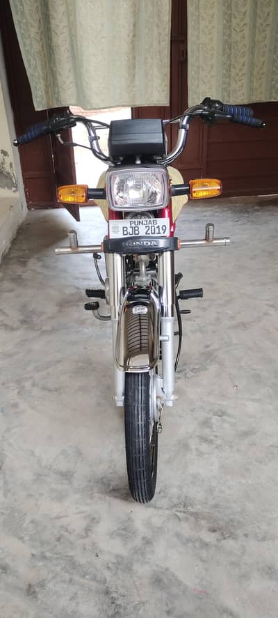 Honda CD 70 2026