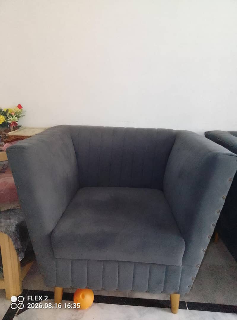 Sofa Sell 0