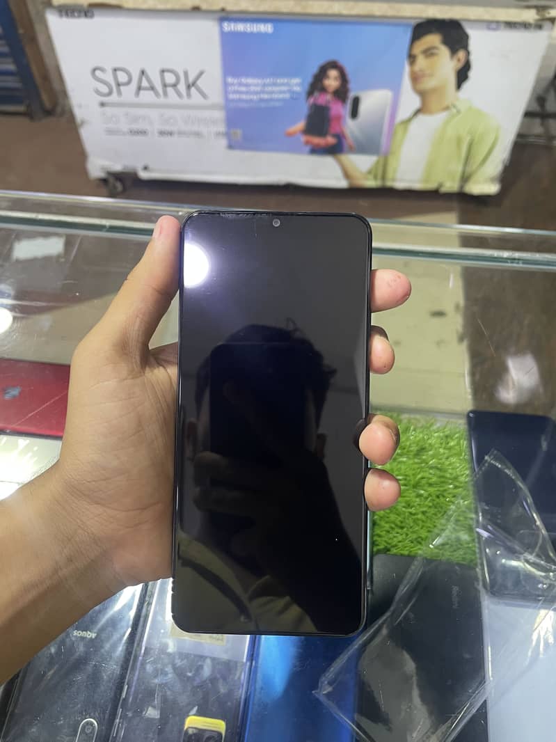 Realme Note 60x 2