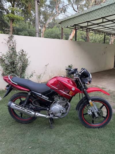 Yamaha YBR G 2020