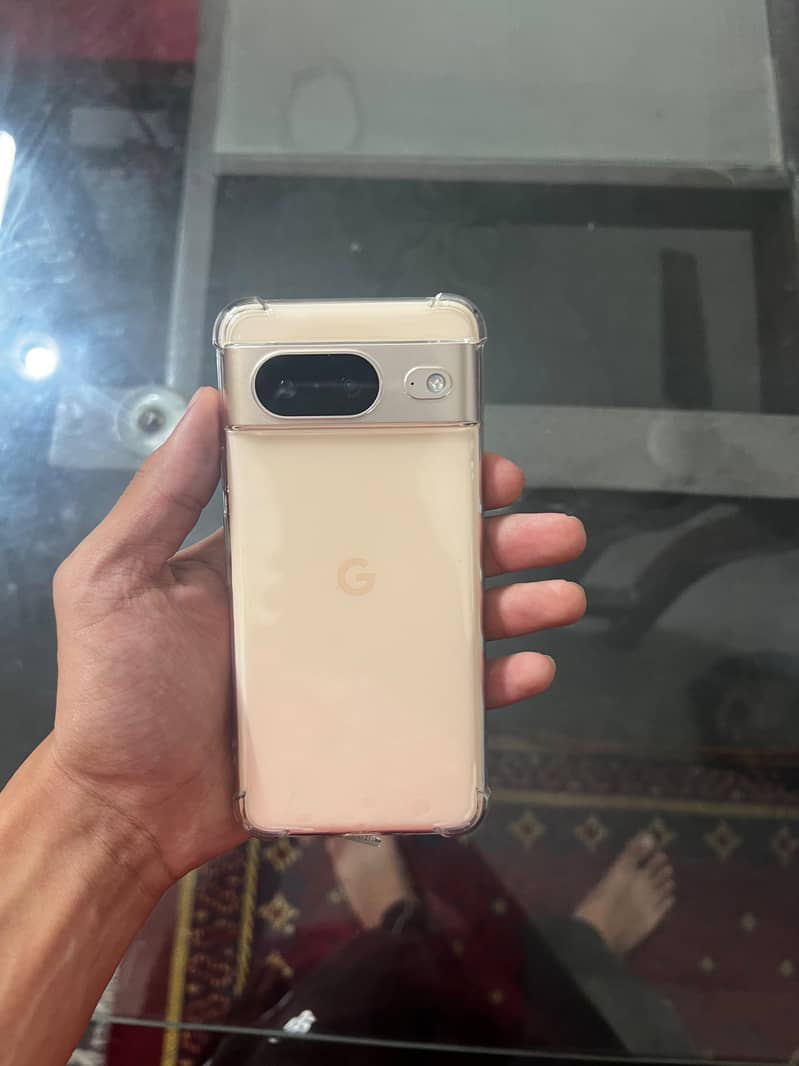 Google Pixel 8 1