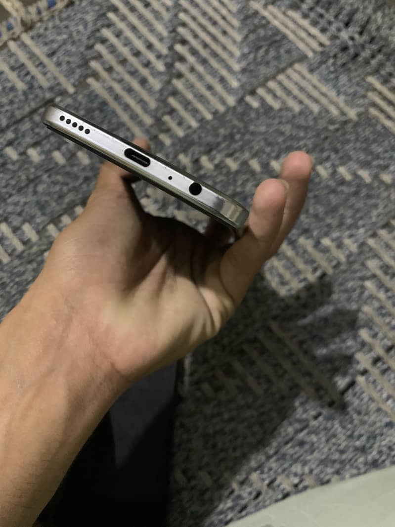 Honor X8 4