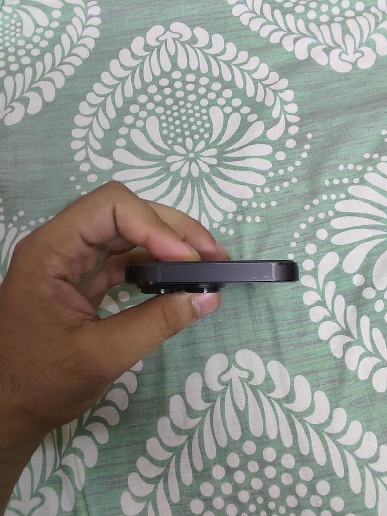 Apple iPhone 14 Pro 5