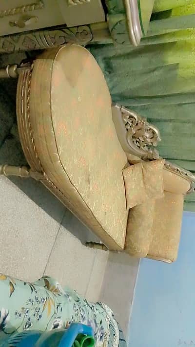 antique carved wooden dewan