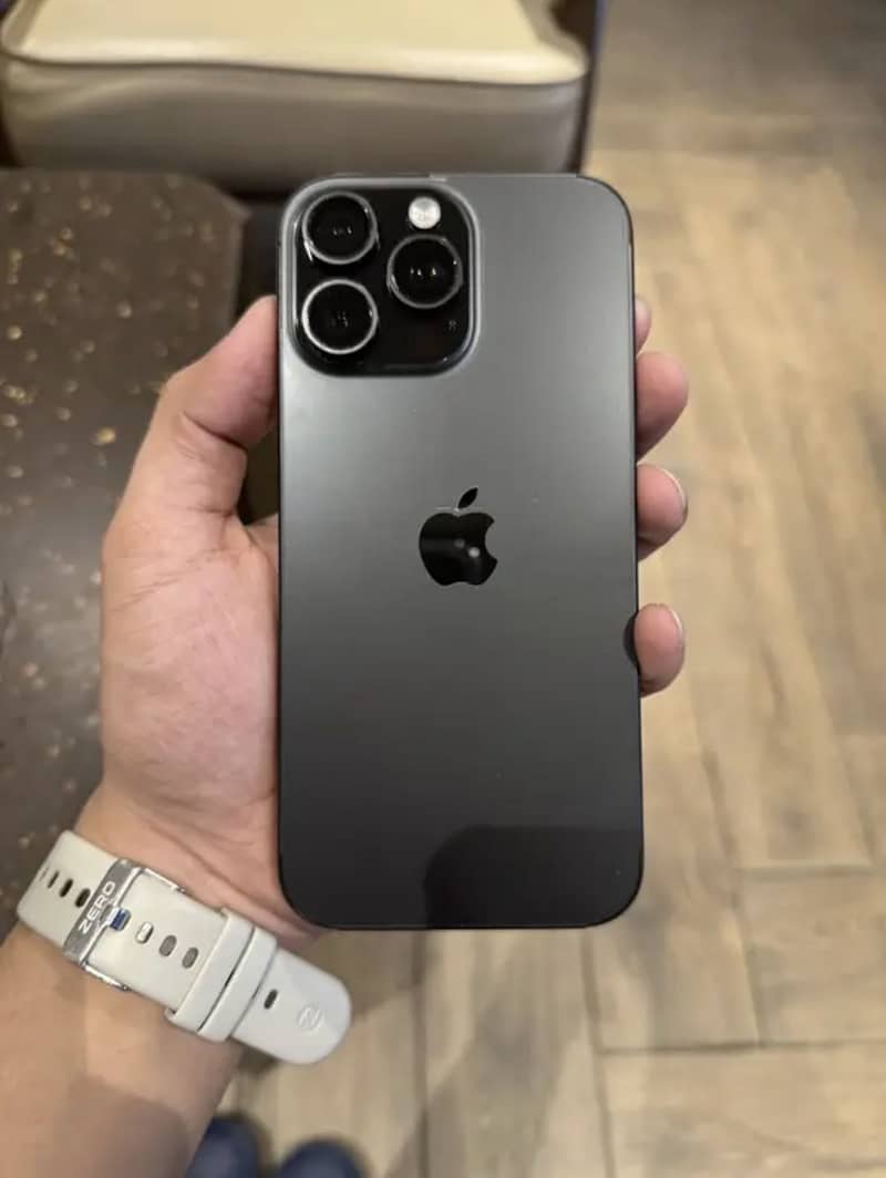 Apple iPhone 16 Pro Max 0