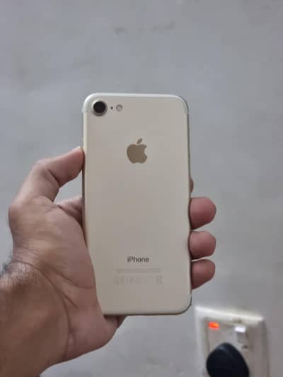 Apple iPhone 7 official pta approved 256gb for sale