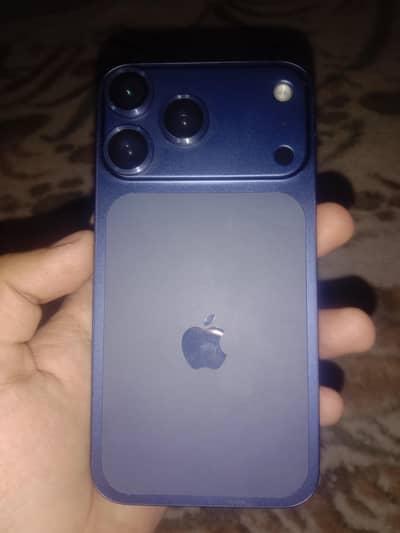 Apple iPhone XR