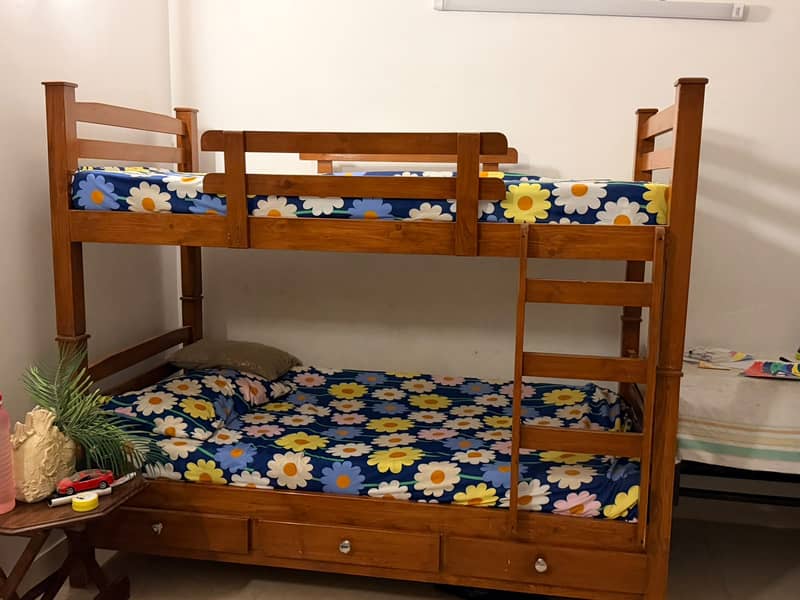 Wood bed 1