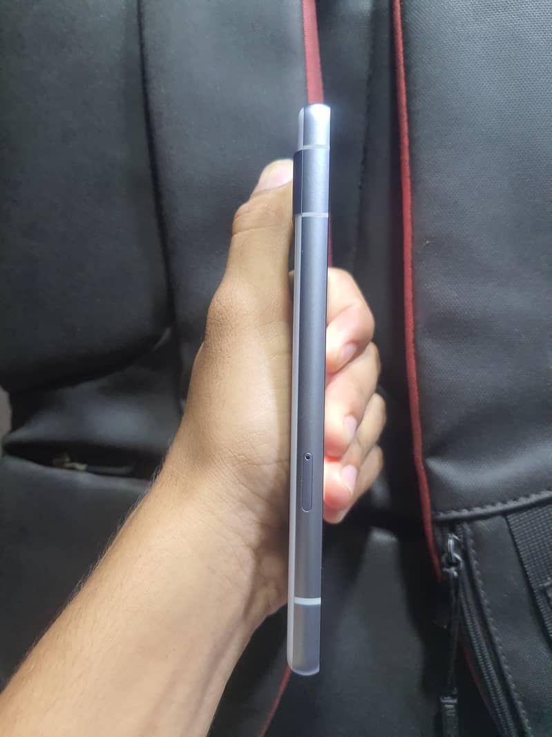 Google Pixel 7a 5