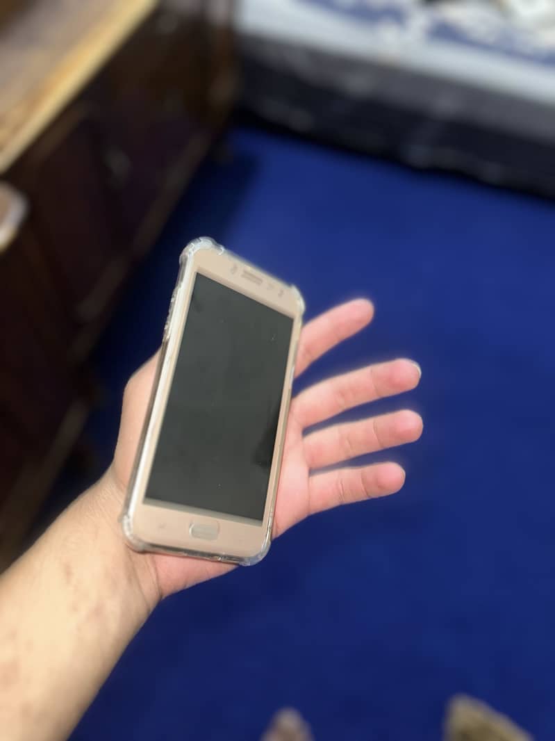 Apple iPhone 11 3