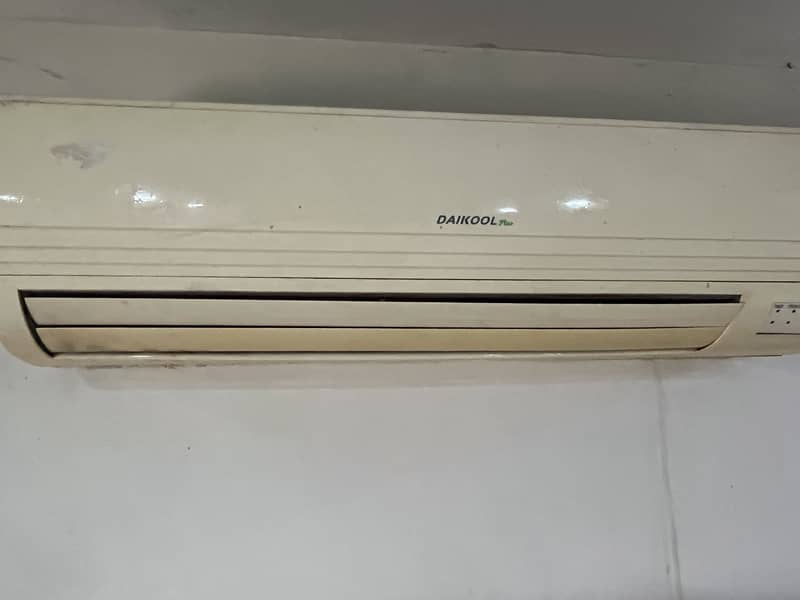 Daikool ac plus excellent working condition -old model 0