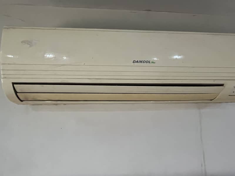 Daikool ac plus excellent working condition -old model 1
