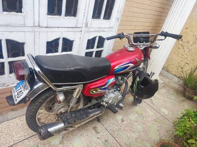 Honda 125 2022 Red Color Islamabad Number Second Owner